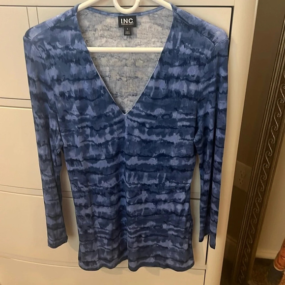 International Concepts blue long sleeve shirt. Large. - Picture 1 of 2